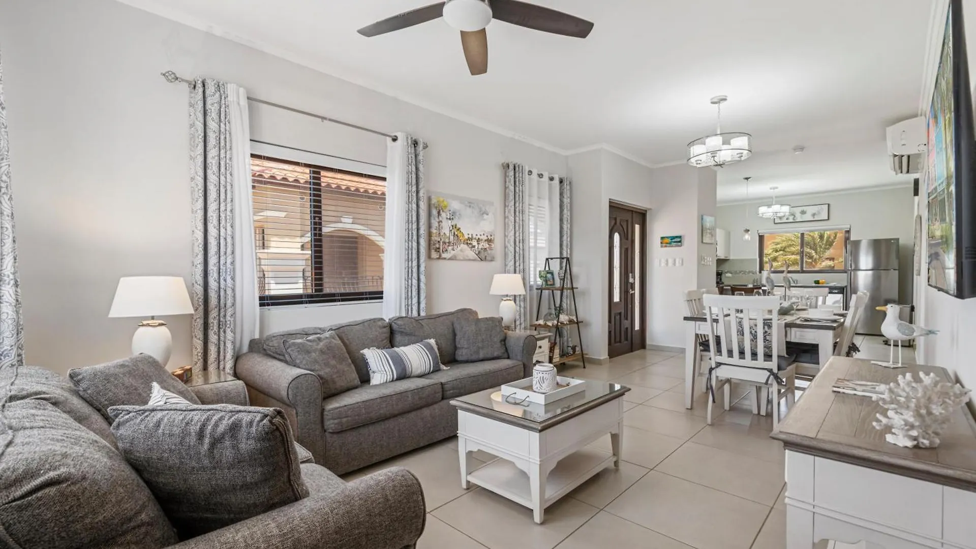 Apartment New 1 Min To Beach, Resort Style Amenities, Bbq Palm Beach