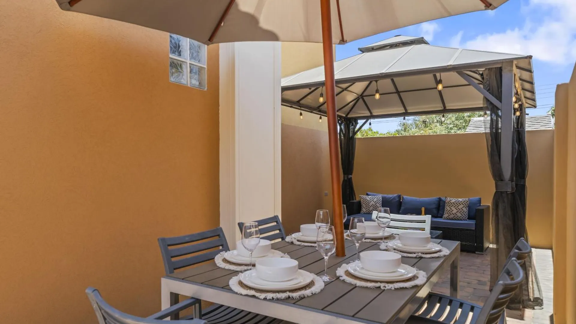 New 1 Min To Beach, Resort Style Amenities, Bbq Palm Beach 0*,  Aruba