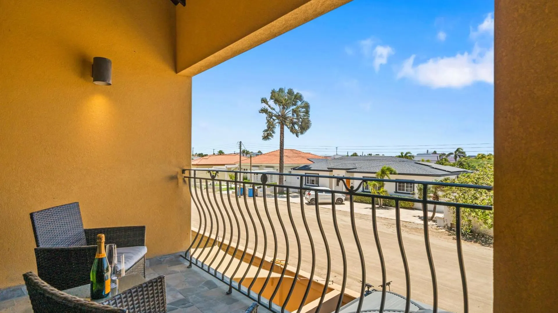 Apartment New 1 Min To Beach, Resort Style Amenities, Bbq Palm Beach