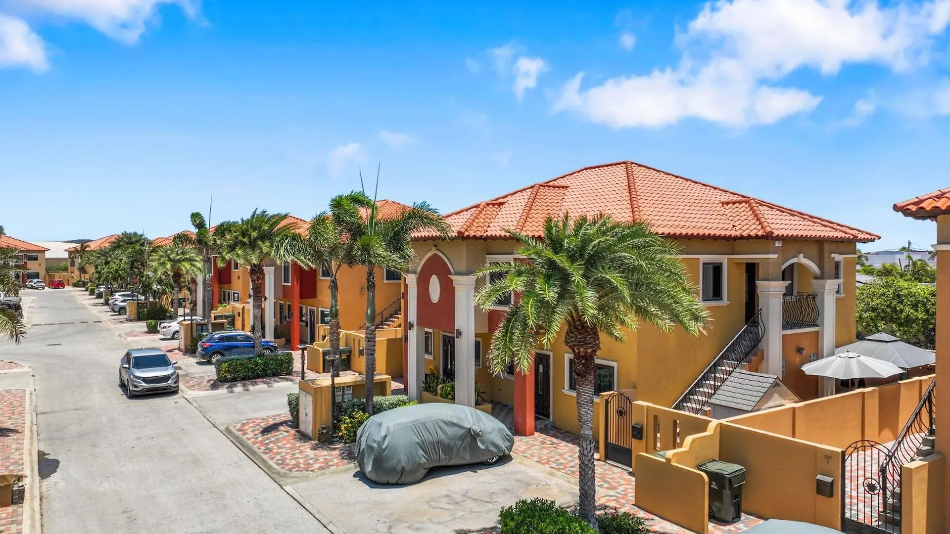 New 1 Min To Beach, Resort Style Amenities, Bbq Palm Beach 0*,  Aruba