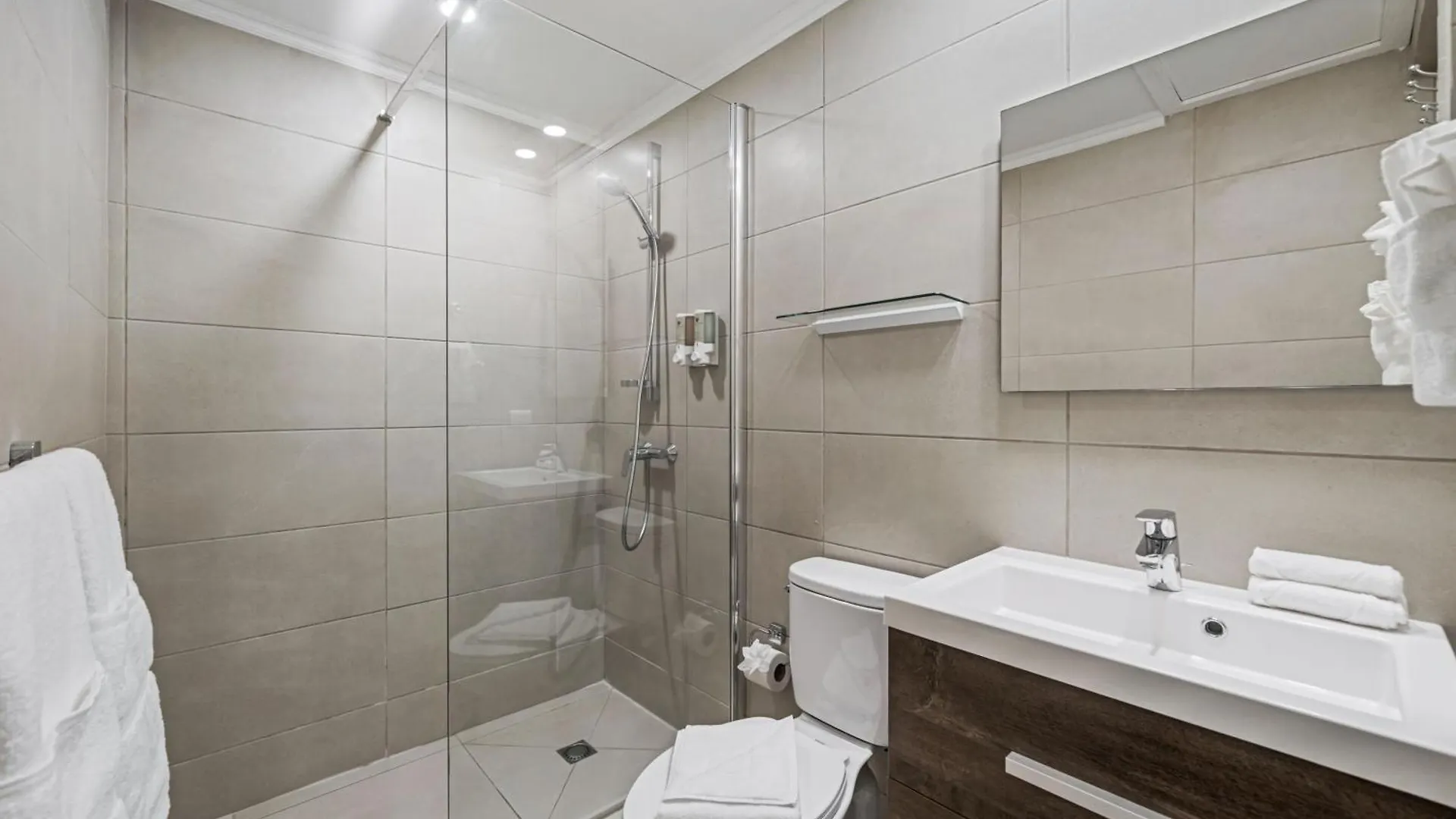 Apartment New 1 Min To Beach, Resort Style Amenities, Bbq Palm Beach