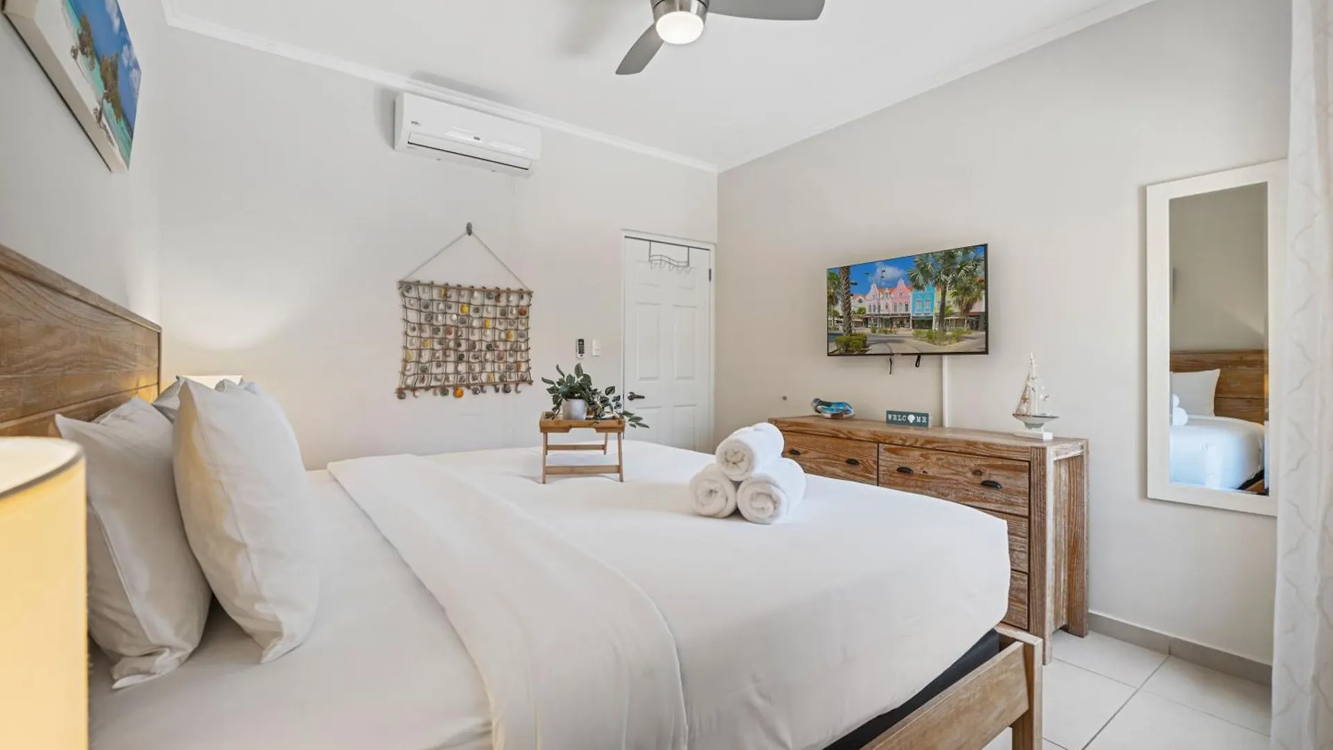 Apartment New 1 Min To Beach, Resort Style Amenities, Bbq Palm Beach